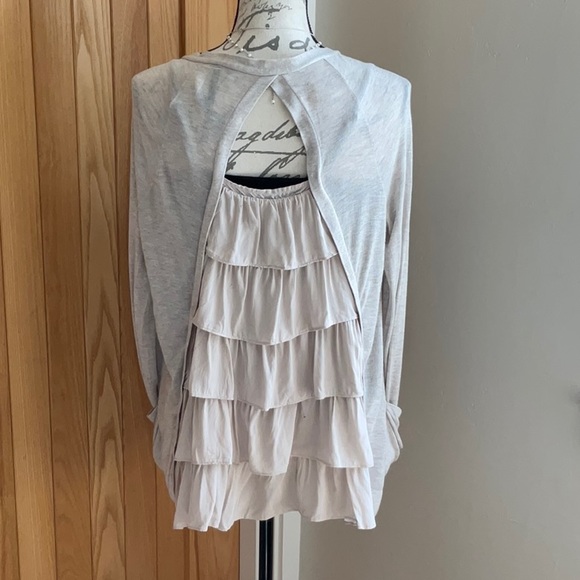 Like NEW! Kensie Light Knit Cardigan W/ Ruffle Back, Beige. - Picture 6 of 12